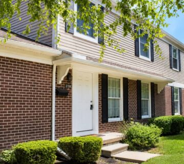 2078 Glenbridge, Ann Arbor, MI 48104